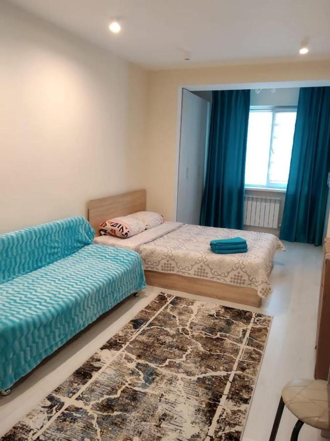 Молодёжный На Сейфуллина Apartment Алма Ата Екстериор снимка